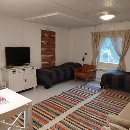 Punavilla Cottage Eura Kültér fotó